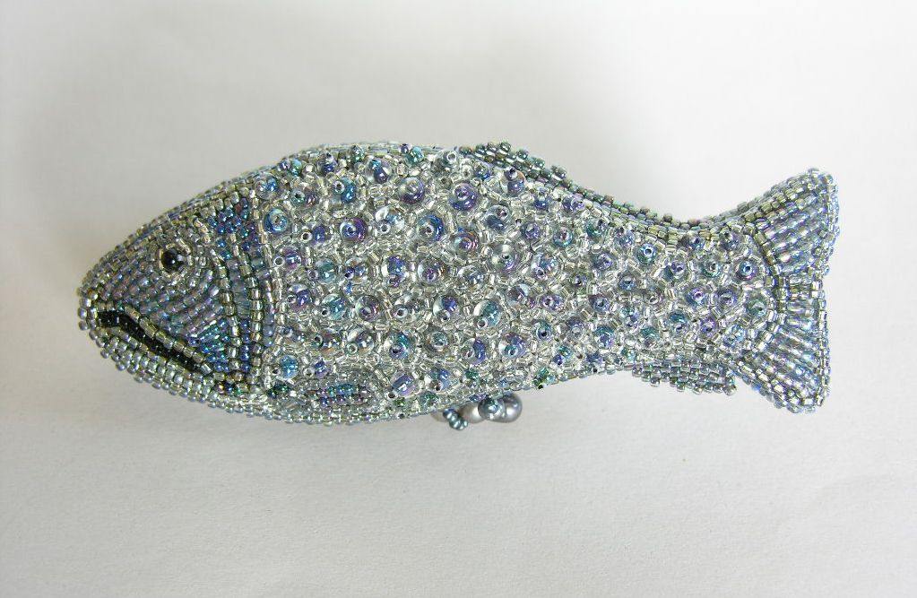 Fish Etui Left Side