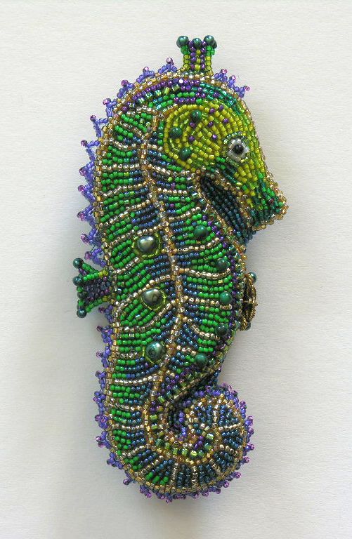 Seahorse Etui Front Right